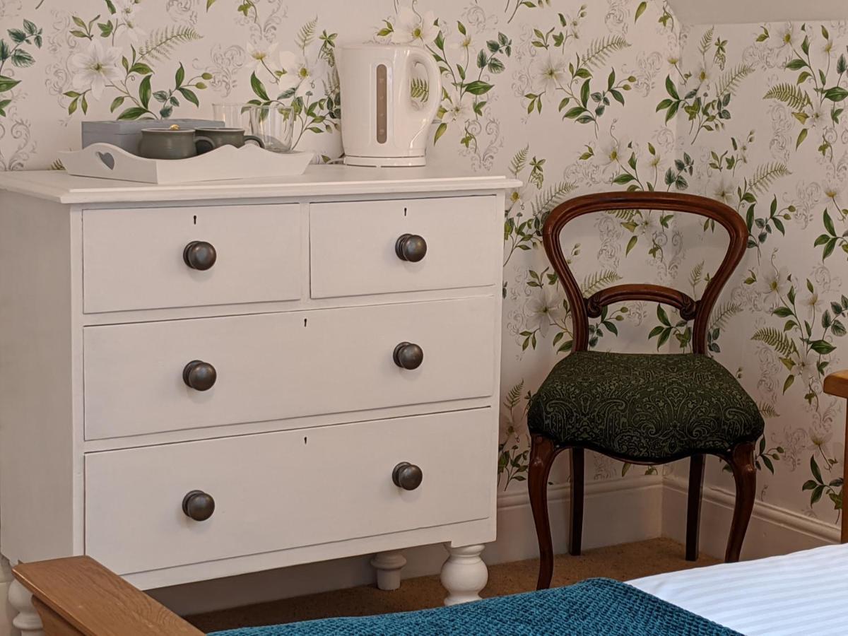 Lee House Bed & Breakfast Lynton Bagian luar foto